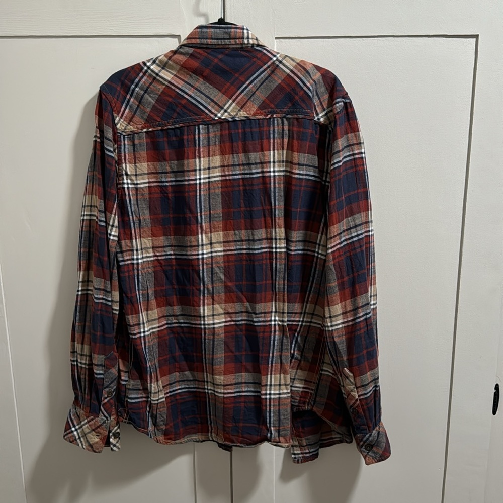 Men’s BKE plaid shirt size large - Picture 3 of 3